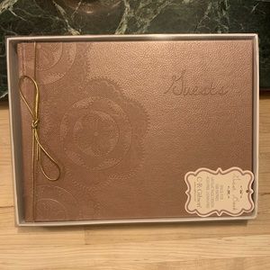 NWT C. R. Gibson Blank Guest Book